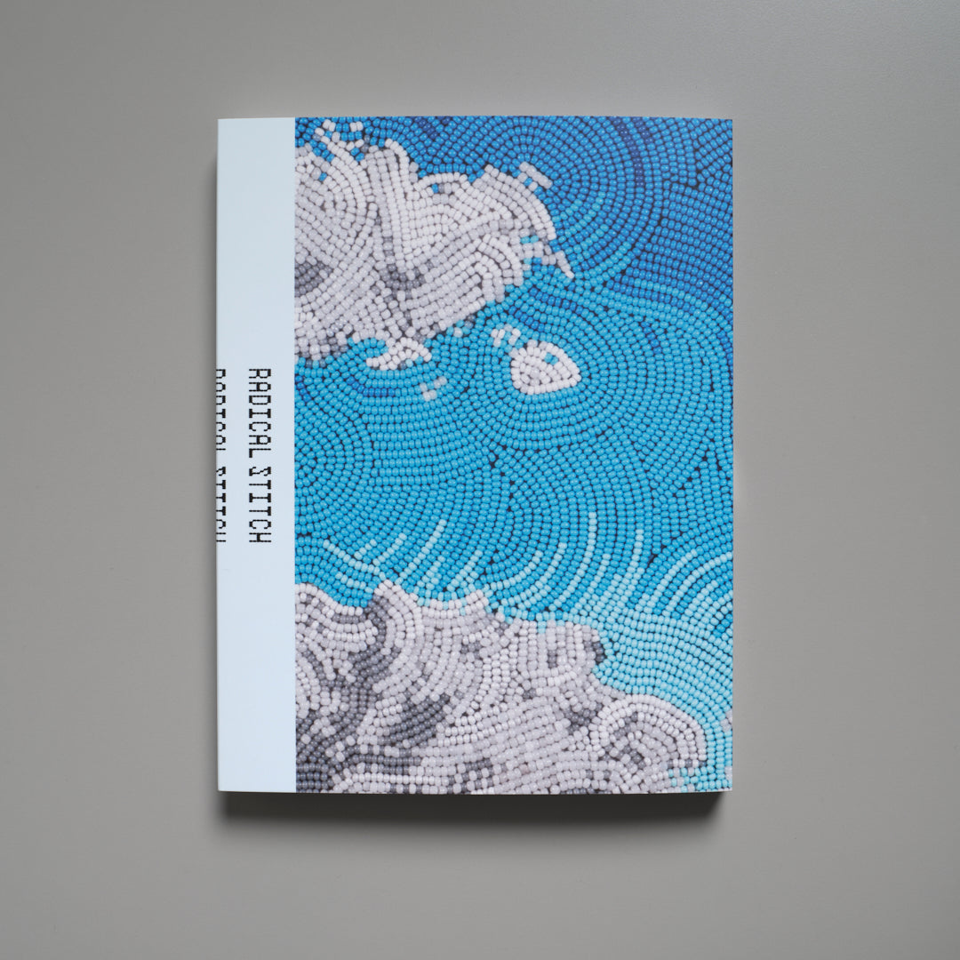 Radical Stitch (English) | Radical Stitch (Anglais)