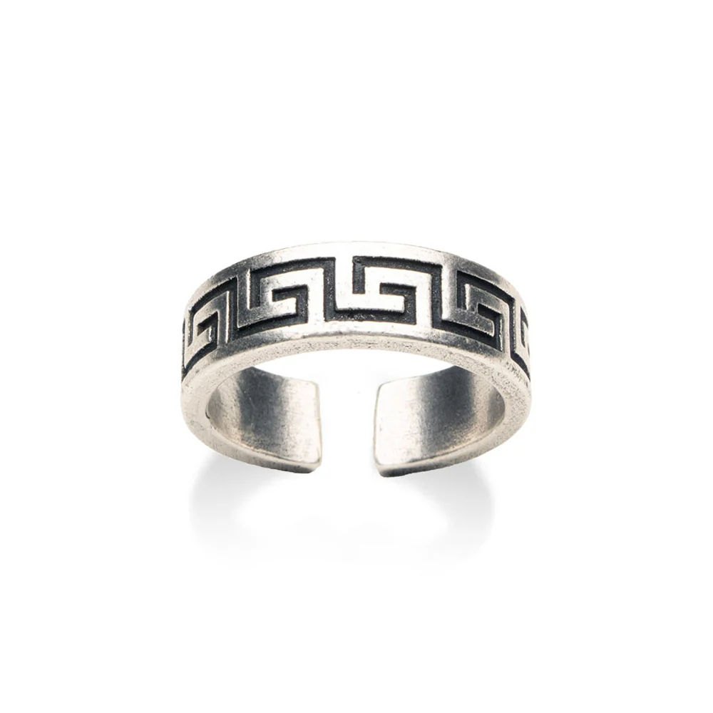 Classical Meander Ring