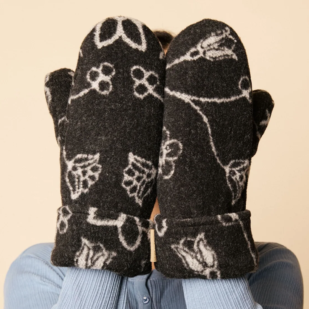 Fleurs Mittens