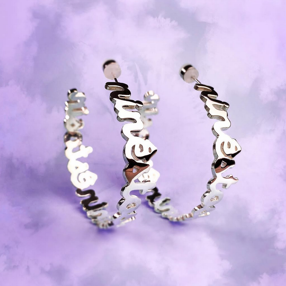 Ninēstosin Earrings