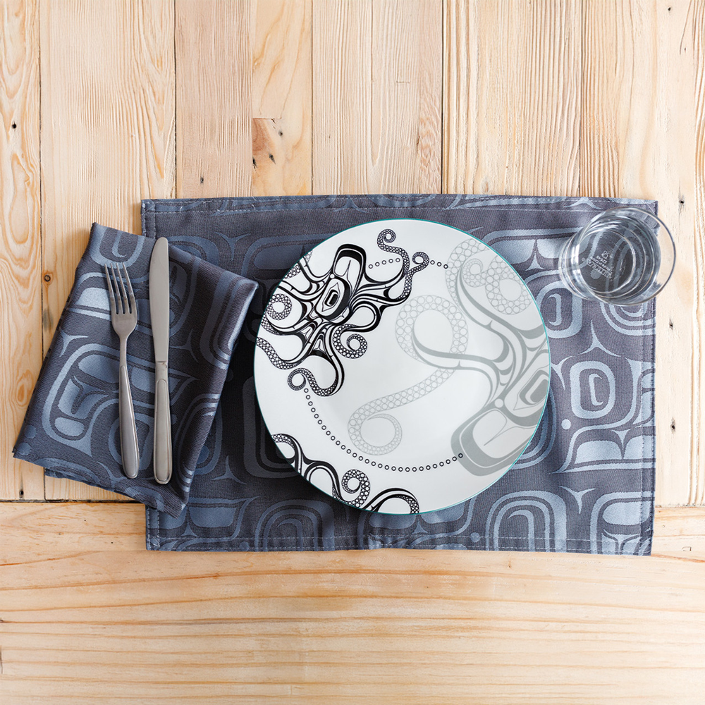Octopus (Nuu) Set of 2 Dinner Plates