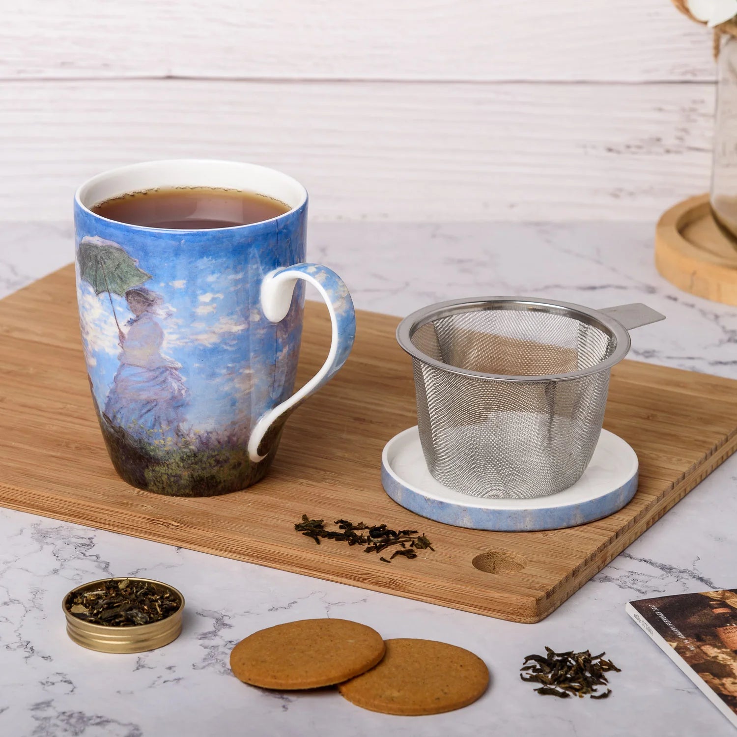 Woman with a Parasol Teacup with Infuser