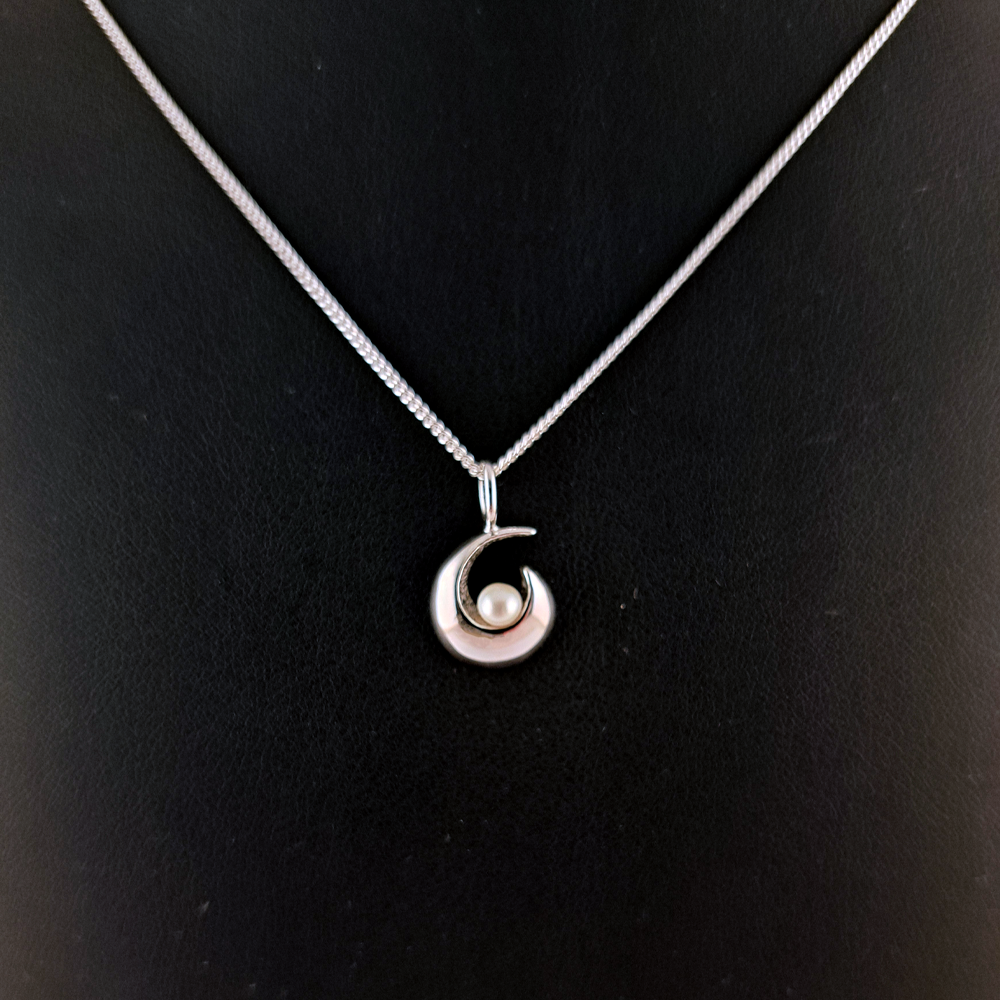 Collier Demi-lune