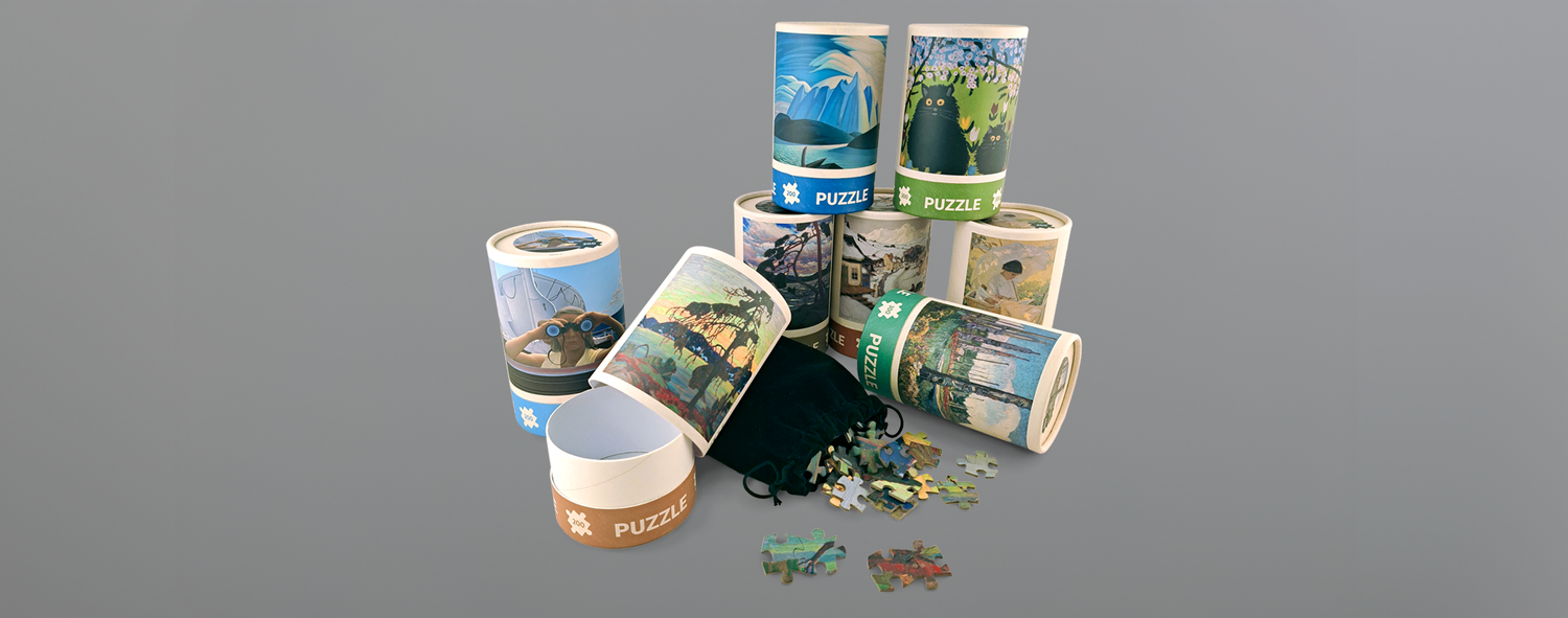 Recueil de puzzles présentant divers motifs sur fond gris.